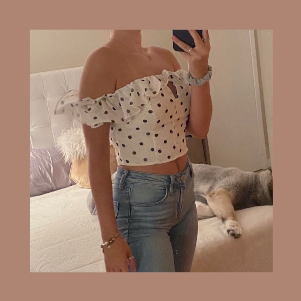 SOLD    black & white polka dot off shoulder top !